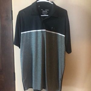Men’s large UnderArmour  playoff polo heat gear loose fit Black/Gray